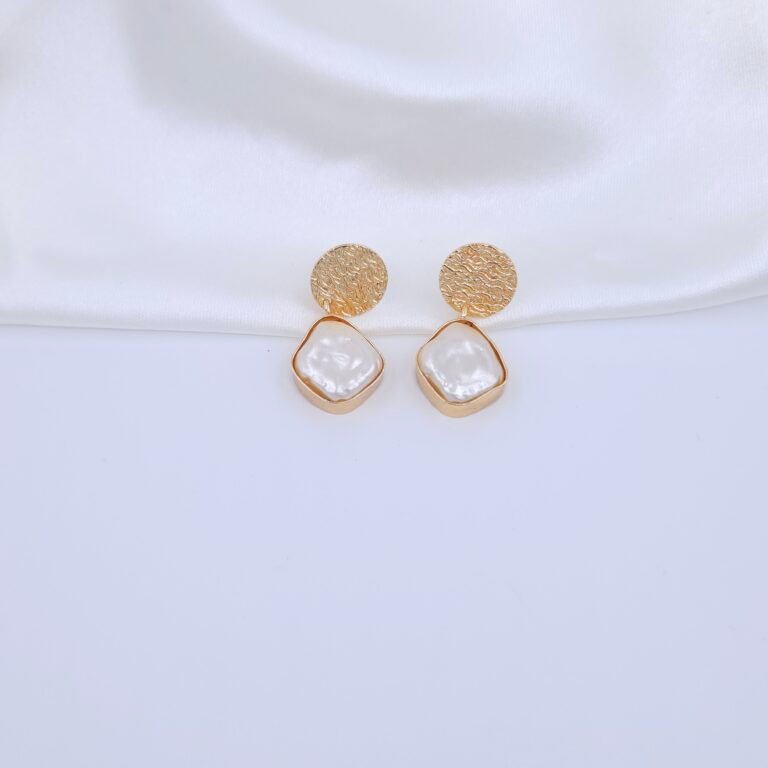 Handcrafted Anti-Tarnish Mother of Pearl & Green Monalisa Stone Jewellery Set – Floral Gold-Plated Necklace & Earrings