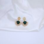 Handcrafted Gold Deep Emerald Green Monalisa & Pearl Necklace Set