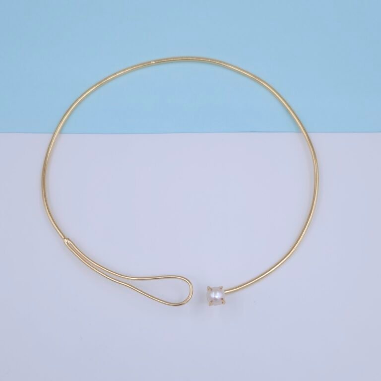 Handcrafted Gold Hasli Necklace with Single Pearl Accent - Anti-Tarnish Minimalist Choker