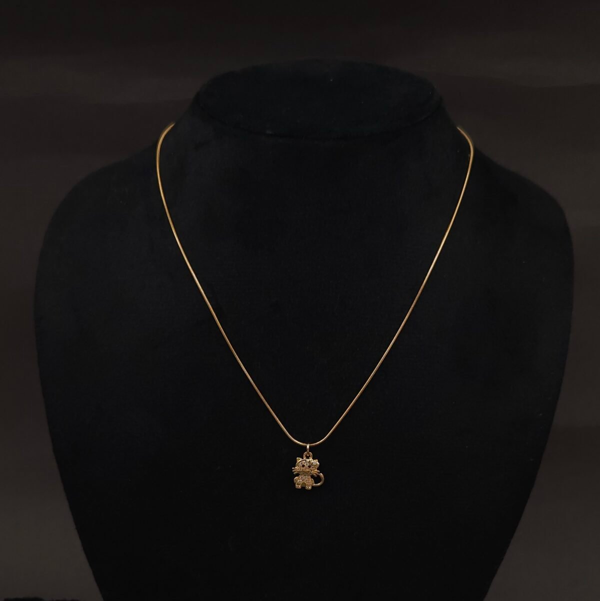 Stainless Steel Crystal Cat Pendant Necklace - Anti-Tarnish