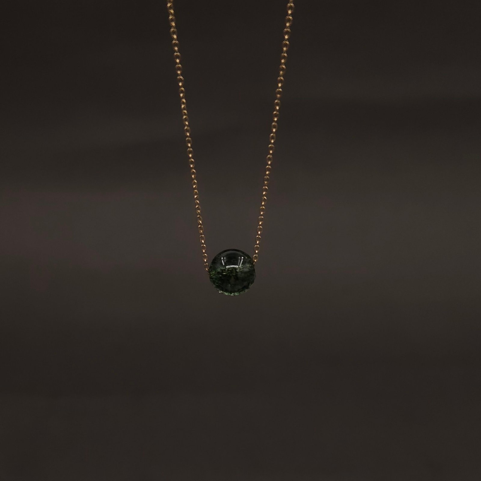 Stainless Steel Minimalist Green Stone Bead Necklace - Anti-Tarnish Stainless Steel Minimalist Green Stone Bead Necklace - Anti-Tarnish