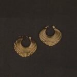 Stainless Steel Fan Engraved Hoop Earrings - Anti-Tarnish