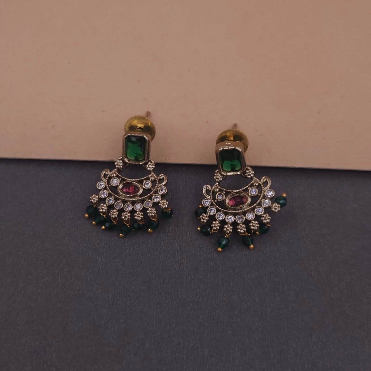temple jewelry necklace set with green beads