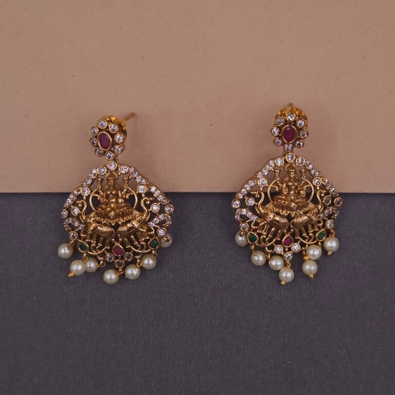 traditional lakshmi temple jewelry necklace set