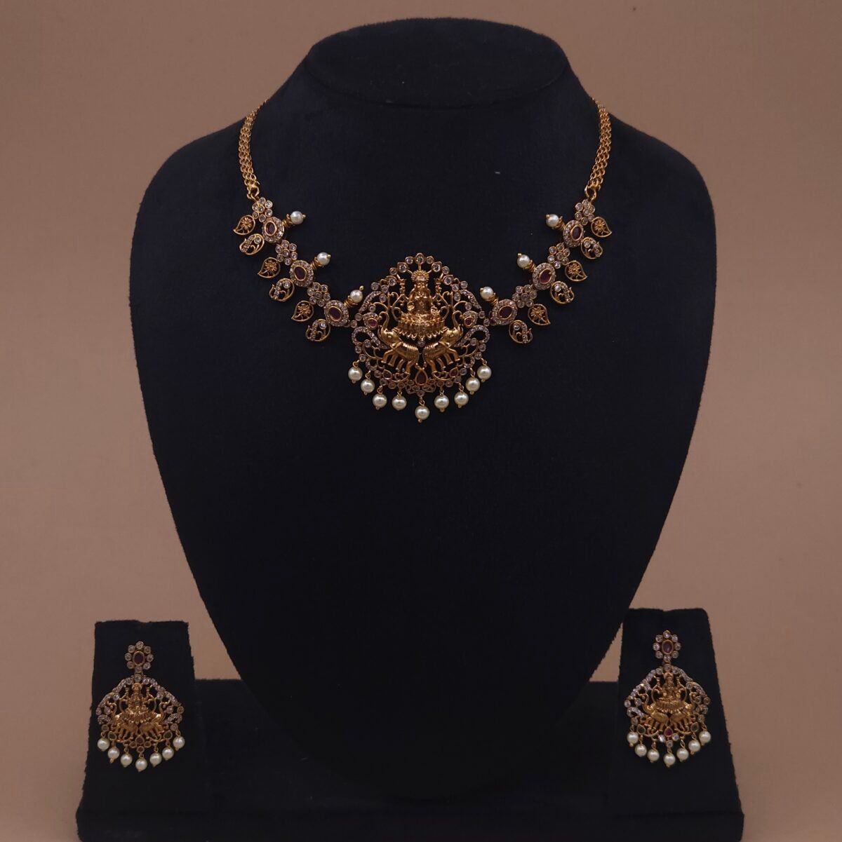 south indian lakshmi temple necklace with pearl drops