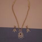 khianaa royal kemp stone temple necklace set with pearl drops