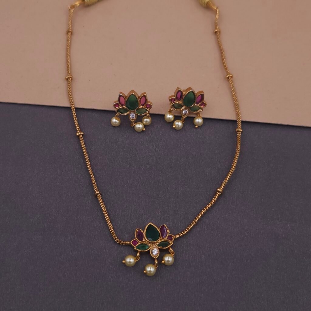 khianaa lotus kemp stone temple necklace set with pearl drops