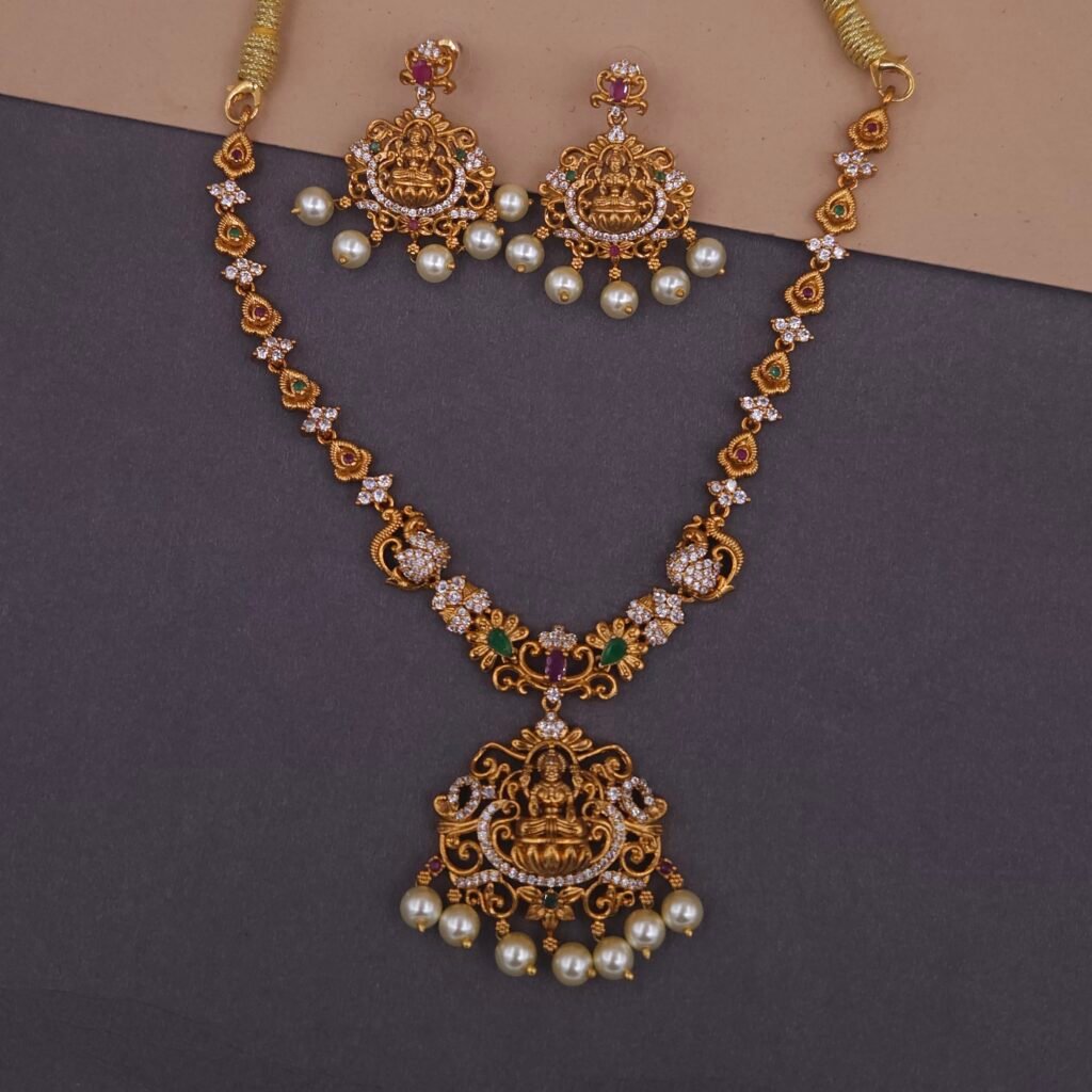 khianaa lakshmi temple pendant necklace set with pearl drops